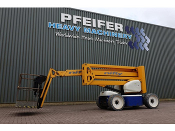 Plataforma articulada NIFTYLIFT