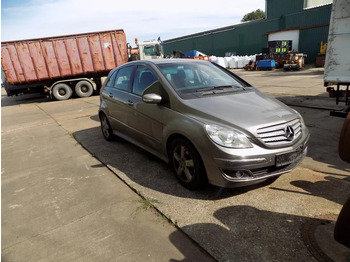 Coche MERCEDES-BENZ