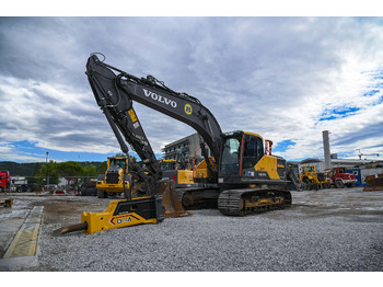 Leasing de VOLVO EC220EL VOLVO EC220EL: foto 4 Leasing de VOLVO EC220EL VOLVO EC220EL: foto 4