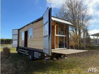 Camión caja cerrada VOLVO FM9