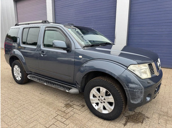Coche Nissan Pathfinder **2,5D-AIRCO-BELGIAN CAR**: foto 3