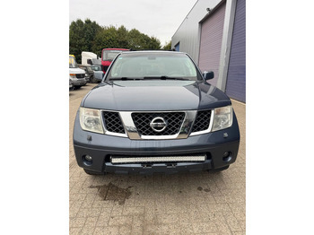 Coche Nissan Pathfinder **2,5D-AIRCO-BELGIAN CAR**: foto 2