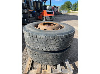 Neumáticos y llantas SCANIA