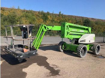 Plataforma articulada NIFTYLIFT
