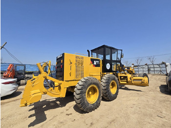 Grader CATERPILLAR 140K