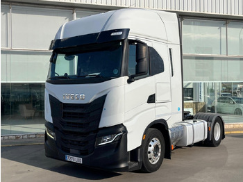 Cabeza tractora IVECO