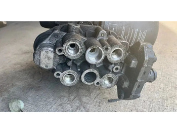 Válvula de freno para Camión Zespół Przygotowania Powietrza IVECO Stralis LA8609 Knorr Bremse LA8609: foto 3