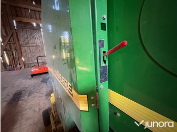 Rotoempacadora Fixkammarpress John Deere 578: foto 4