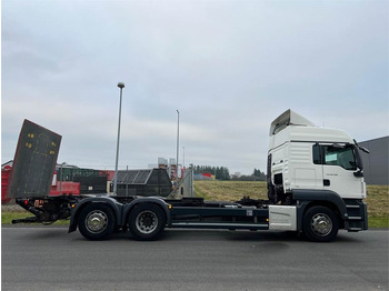 Camión portacontenedore/ Intercambiable MAN TGS 26.500
