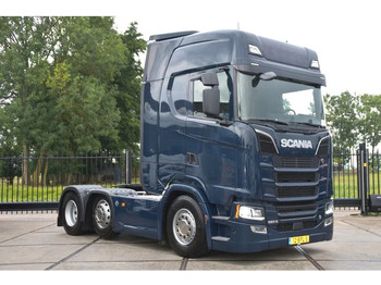 Cabeza tractora SCANIA S 520