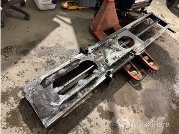 Implemento para Maquinaria forestal Hyttstativ till timmerkran, V-kran: foto 3