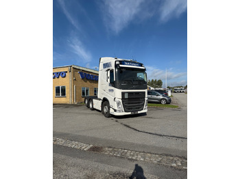 Cabeza tractora VOLVO FH 500