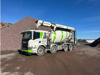 Camión hormigonera SCANIA P