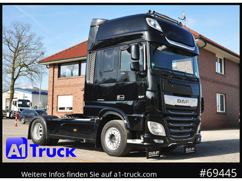 Cabeza tractora DAF XF 530