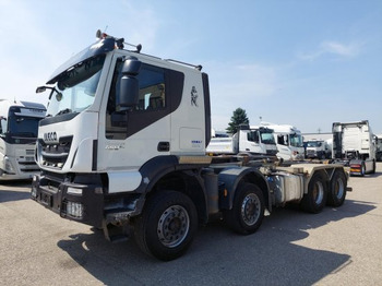 Camión multibasculante IVECO