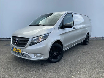 Furgoneta pequeña MERCEDES-BENZ Vito 109