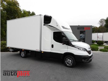 Furgoneta caja cerrada IVECO Daily 35s18