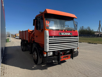 Camión volquete, Camión grúa Scania R113H 320: foto 2