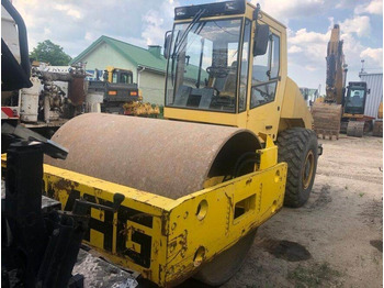 Compactador Bomag BW216 D-3: foto 2