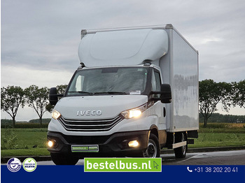 Furgoneta caja cerrada IVECO Daily 35s18