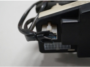 Sistema eléctrico para Equipo de manutención Linde 1443605100 | Rijschakelaar Control handle Control module: foto 2 Sistema eléctrico para Equipo de manutención Linde 1443605100 | Rijschakelaar Control handle Control module: foto 2