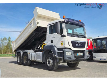 Camión volquete MAN TGS 26.360