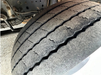 Camión portavehículos Iveco EuroCargo 80 -160L / EURO 6 / 7.5t / WINCH / ALU RAMPS: foto 5