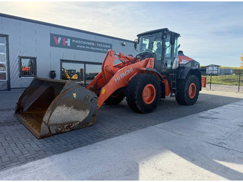 Cargadora de ruedas HITACHI ZW180