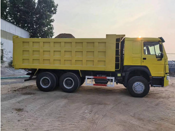 Camión volquete Howo Tipper Truck 371: foto 2