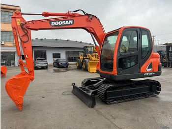 Excavadora de cadenas Doosan DX75-9C Used Excavator Crawler Second Hand Korean Engine DX75-9C Small Digger for Home or Farm: foto 4
