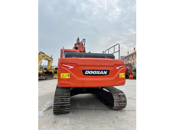 Excavadora de cadenas Used Machinery Equipment Dx225lca Used Excavators in Stock for Sale: foto 5