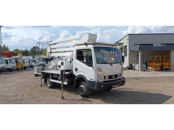 Camión con plataforma elevadora OIL&STEEL