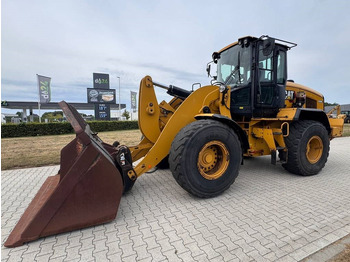 Cargadora de ruedas CATERPILLAR 938M