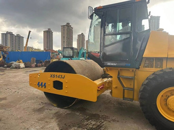 Compactador XCMG XS 143: foto 5