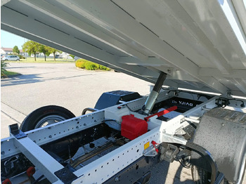 Leasing de  IVECO DAILY 35C16 NUOVO 3.0 cc MOD: 2025 RIBALTABILE IVECO DAILY 35C16 NUOVO 3.0 cc MOD: 2025 RIBALTABILE: foto 4