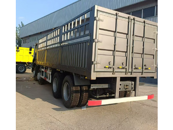 Camión volquete SINOTRUK HOWO