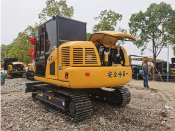 Excavadora de cadenas Komatsu PC70-8: foto 4