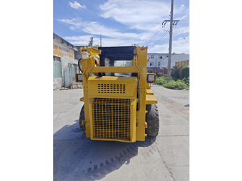 Minicargadora CATERPILLAR 226C: foto 3