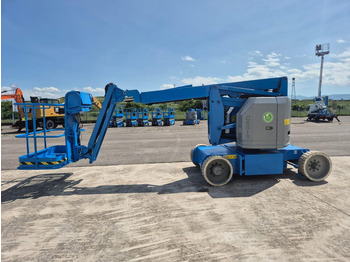 Plataforma elevadora GENIE Z34/22