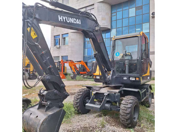 Excavadora de ruedas Hyundai HW60  excavator: foto 4