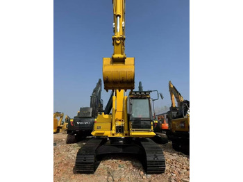 Excavadora de cadenas KOMATSU PC220-8