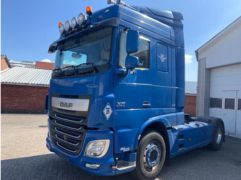 Cabeza tractora DAF XF 106 440