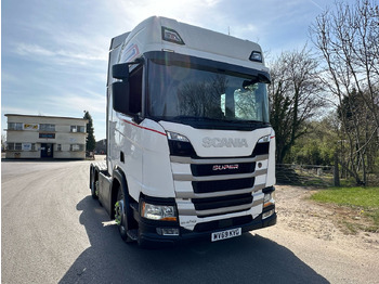 Cabeza tractora SCANIA R 450