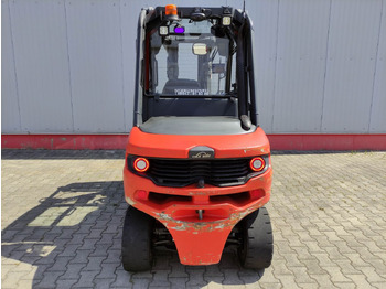 Carretilla elevadora diésel Linde H35D-01-1202: foto 4 Carretilla elevadora diésel Linde H35D-01-1202: foto 4