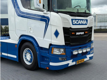 Cabeza tractora Scania R450 SHOW TRUCK, INTERIOR, STEERING, RETARDER, 570.000 KM.: foto 5 Cabeza tractora Scania R450 SHOW TRUCK, INTERIOR, STEERING, RETARDER, 570.000 KM.: foto 5