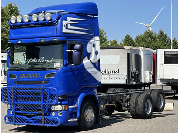 Camión chasis SCANIA R 580