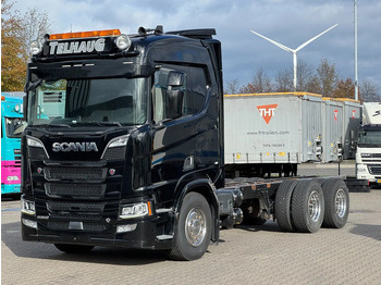 Camión chasis SCANIA R 650