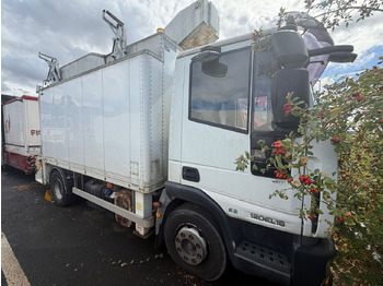 Camión con plataforma elevadora IVECO EuroCargo 120E
