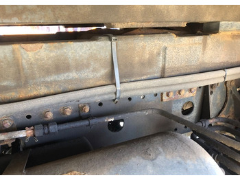 Camión volquete Mercedes-Benz Atego 1324 4x4 wywrotka piaskarka solarka: foto 2