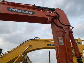 Excavadora de ruedas DOOSAN DX225LC: foto 5